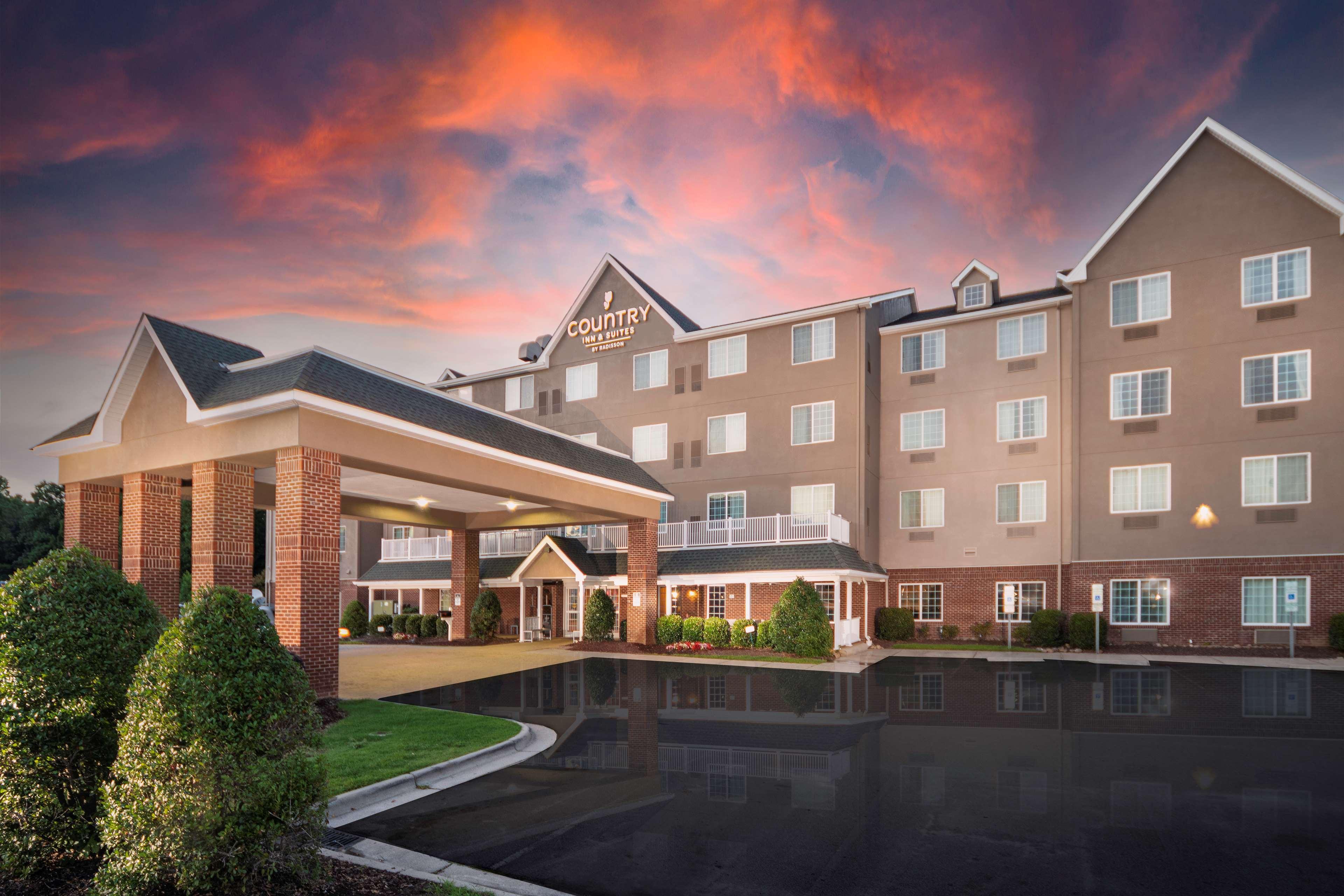 Country Inn & Suites By Radisson, Rocky Mount, Nc Zewnętrze zdjęcie
